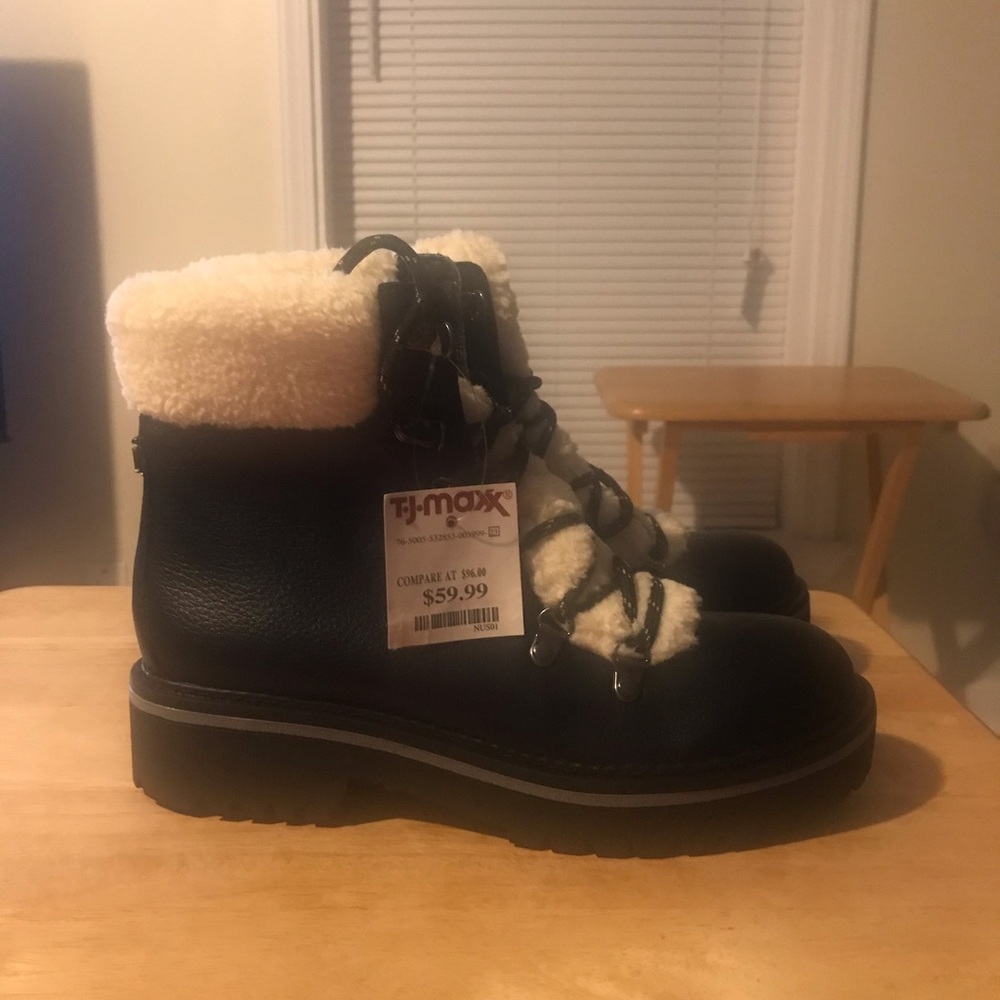 Tommy Hilfiger boots